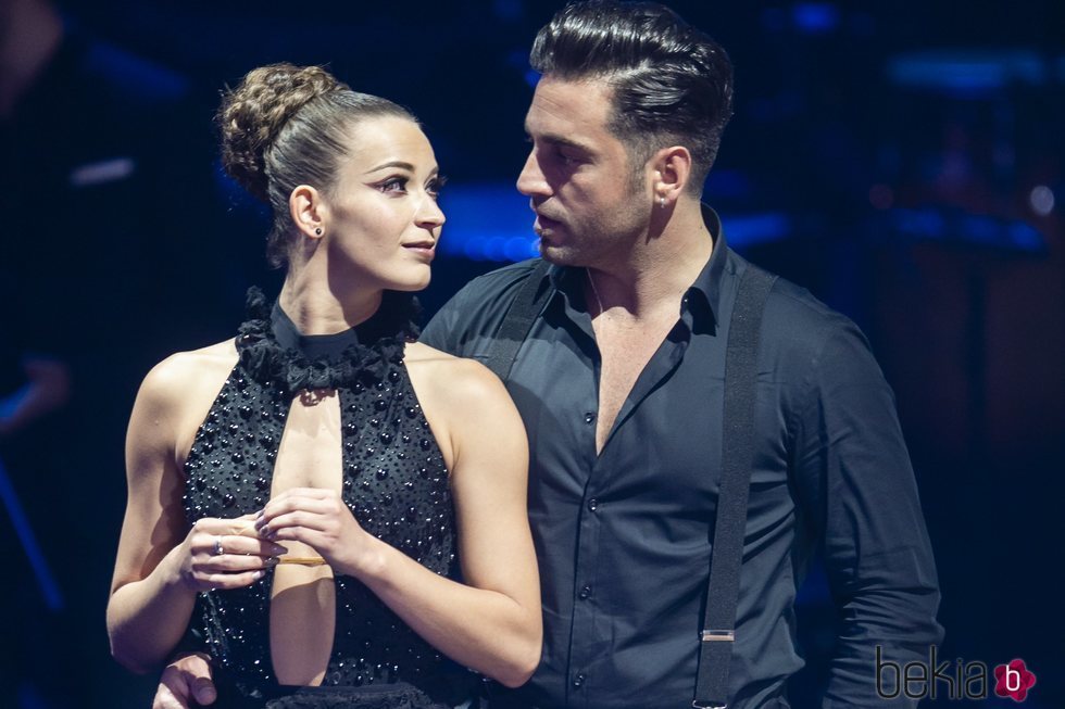 Las miradas cómplices de David Bustamante y Yana Olina en 'Bailando con las estrellas'