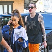 Ariana Grande y Pete Davidson de compras por Nueva York