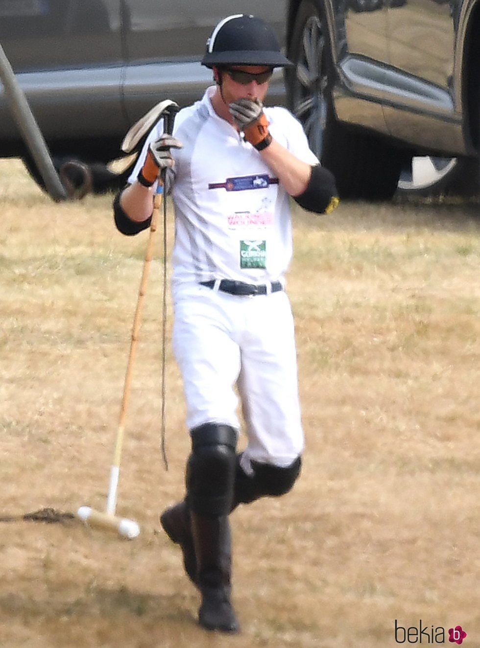 El Príncipe Harry de Inglaterra en un partido de polo benéfico