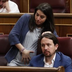 Irene Montero y Pablo Iglesias en la primera sesión del Parlamento del nuevo Gobierno de Sánchez