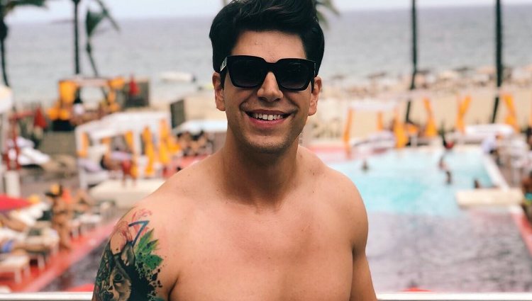 Diego Matamoros de fiesta en el hotel de Ibiza una semana antes de su boda