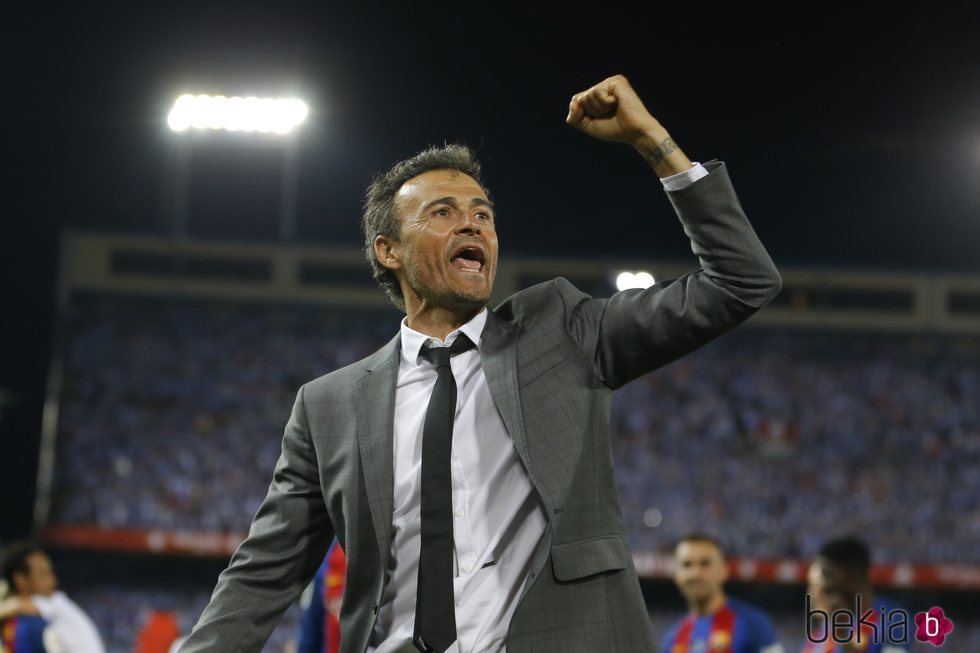 Luis Enrique celebrando un triunfo como entrenador