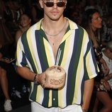 River Viiperi en el desfile de Andrés Sardá en la Fashion Week de Madrid