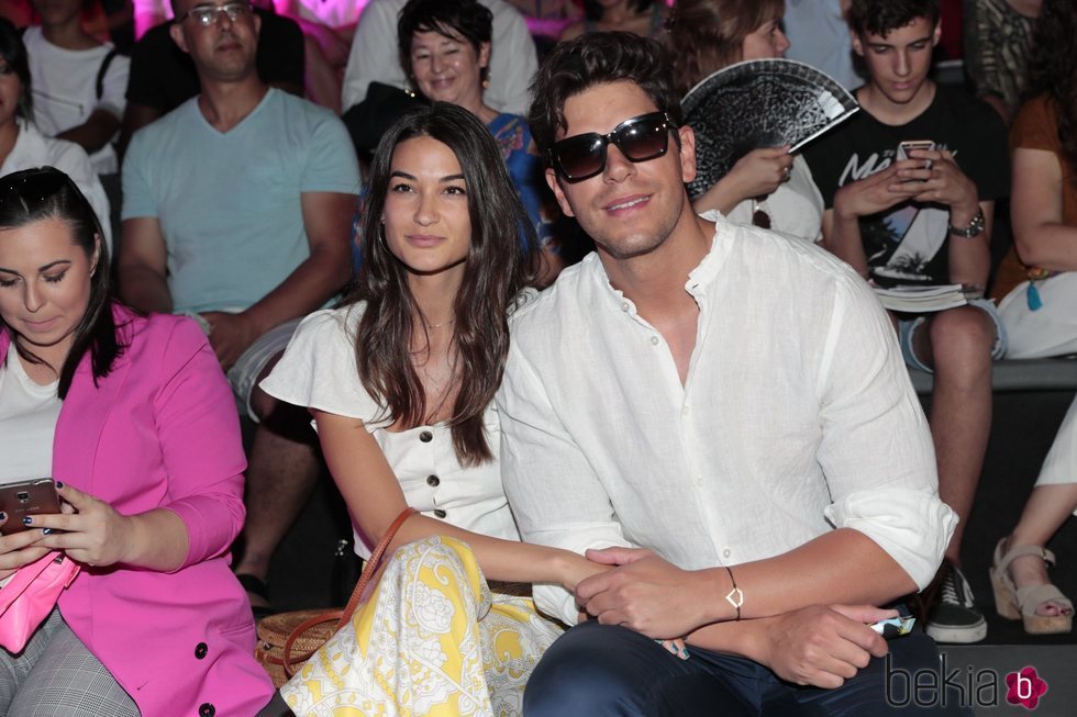 Diego Matamoros y Estela Grande en el front row de Custo Barcelona en Madrid Fashion Week primavera/verano 2019