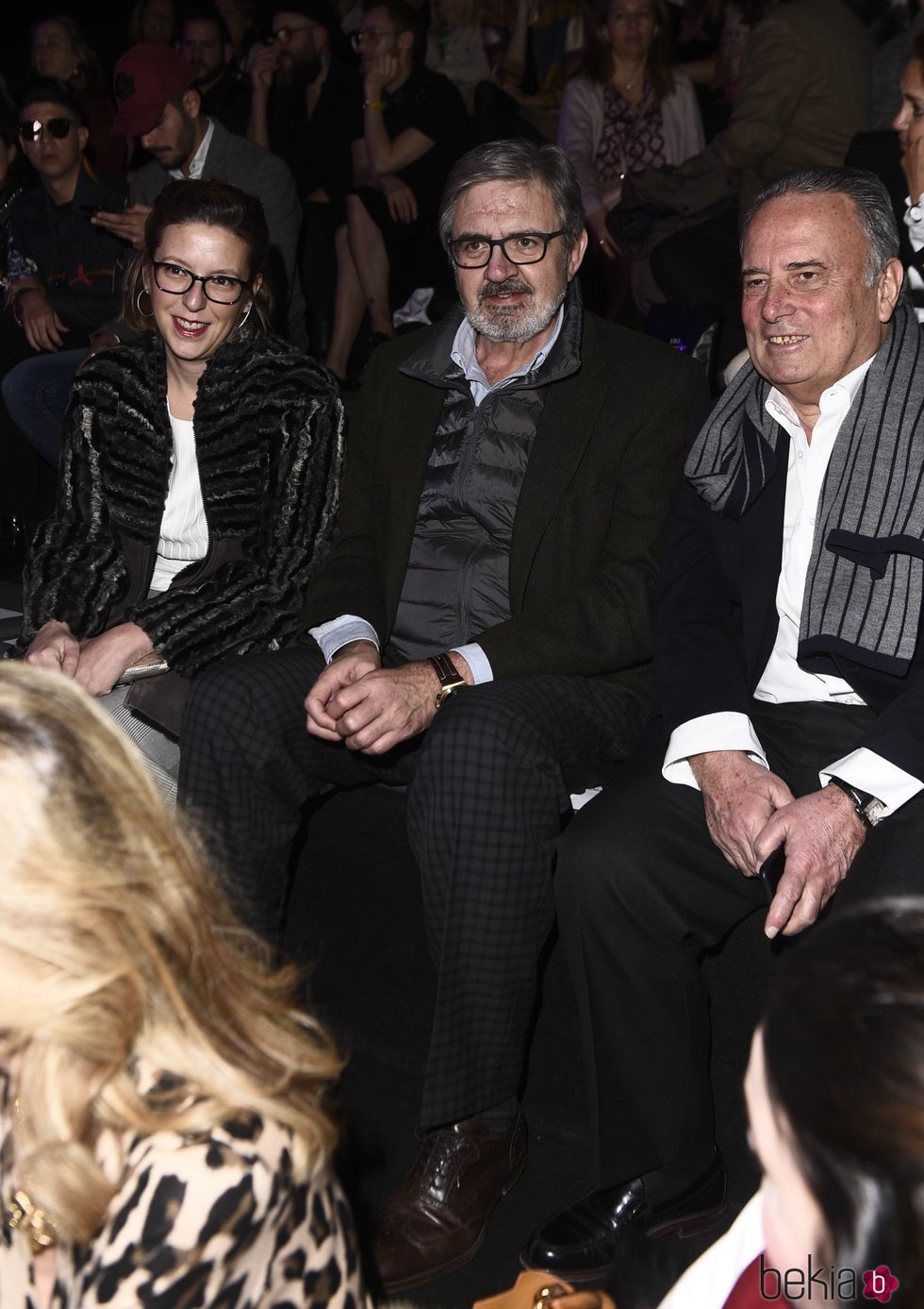 Carlos García Revenga y Mencía Morales de Borbón-Dos Sicilias en el front row de Miguel Marinero en Madrid Fashion Week otoño/invierno 2018/2019