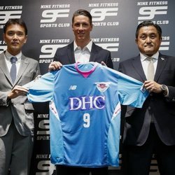 Fernando Torres anuncia su fichaje por el Sagan Tosu