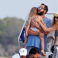 Borja Thyssen, Blanca Cuesta y su hija de vacaciones en Ibiza