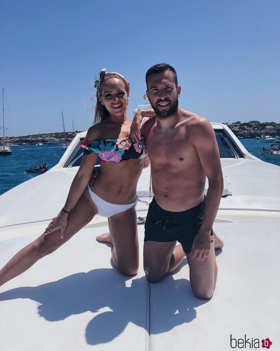 Jordi Alba y Romarey Ventura en Ibiza