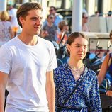 Alexandra de Hannover y su novio, Ben-Sylvester Strautmann de paseo por las calles de Saint-Tropez