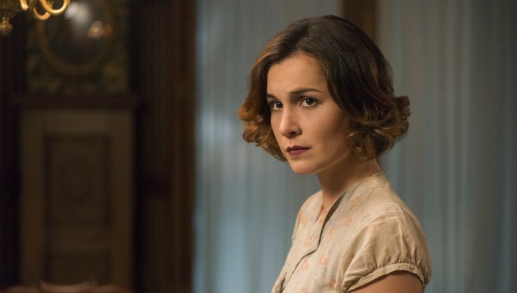 Nadia de Santiago en la tercera temporada de 'Las chicas del cable'