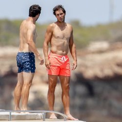 Rafa Nadal en Ibiza con amigos