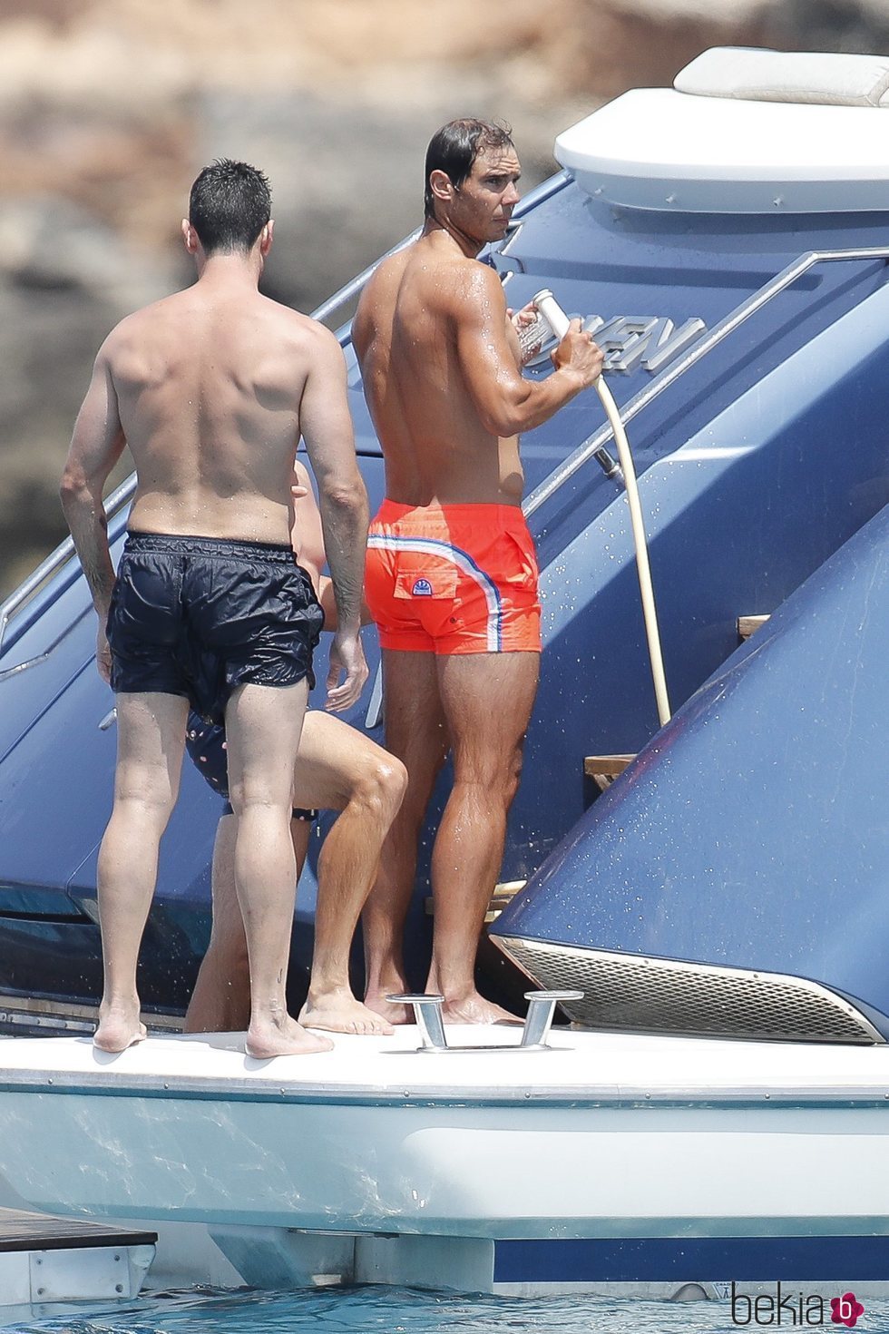 Rafa Nadal de vacaciones con amigos en Ibiza