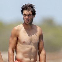 Rafa Nadal luciendo torso en Ibiza