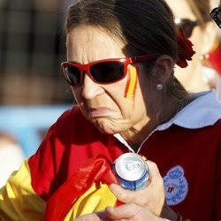 La Infanta Elena vestida con los colores de España