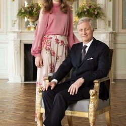 El Rey Felipe de Bélgica y su hija, la Princesa Isabel celebran  el quinto aniversario de reinado