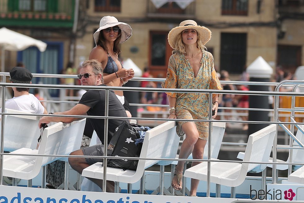 Elsa Pataky, Luciana Barroso y Matt Damon en San Sebastián