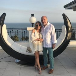 Carmen Borrego y José Carlos Bernal celebrando su cuarto aniversario de boda en Málaga