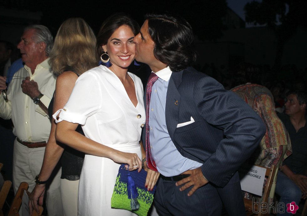 Lourdes Montes y Francisco Rivera en el pregón de las fiestas de la Velá de Triana 2018