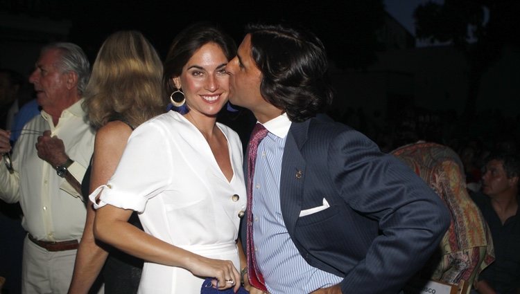 Lourdes Montes y Francisco Rivera en el pregón de las fiestas de la Velá de Triana 2018