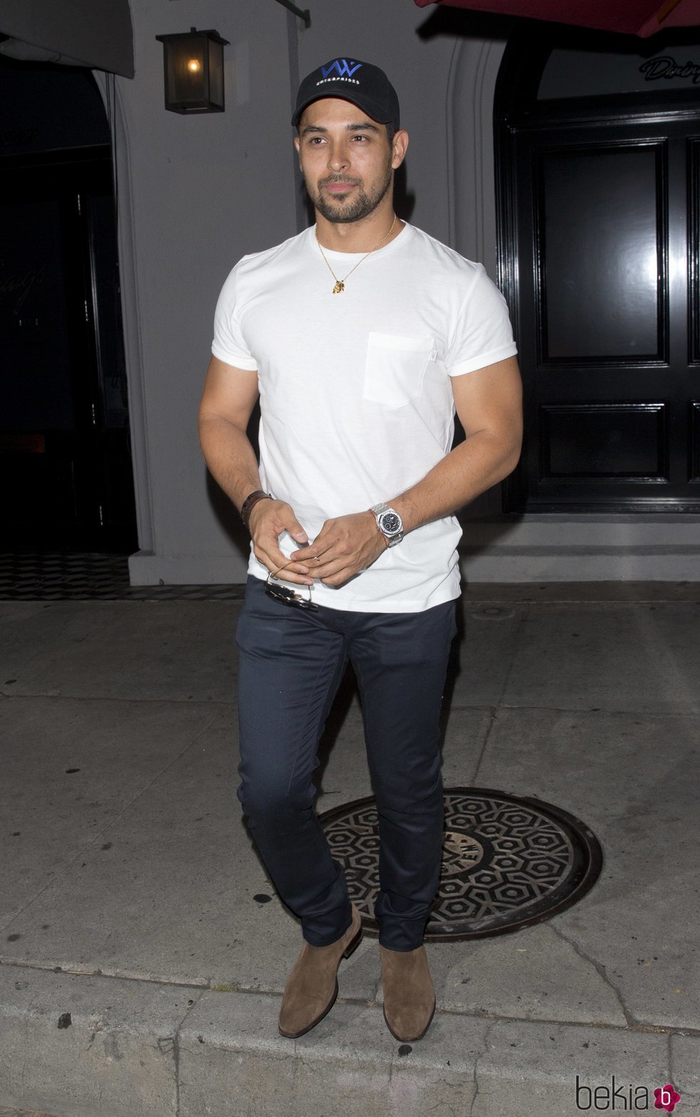 Wilmer Valderrama sale a cenar tras conocerse el ingreso de su expareja Demi Lovato