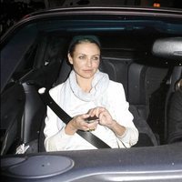 Cameron Diaz y Drew Barrymore en el coche