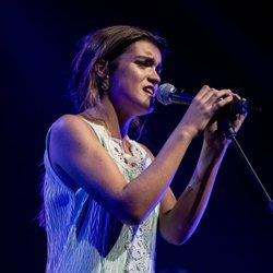 Amaia Romero dando un concierto en el Teatro Real