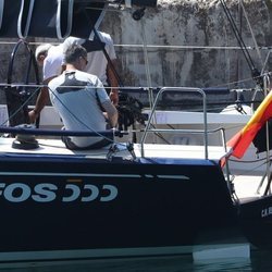 El Rey Felipe VI se prepara para salir a navegar en Palma de Mallorca