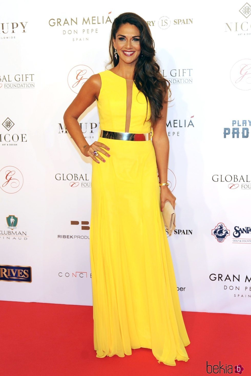 La modelo Lorena Bernal posando en la gala Global Gift 2018