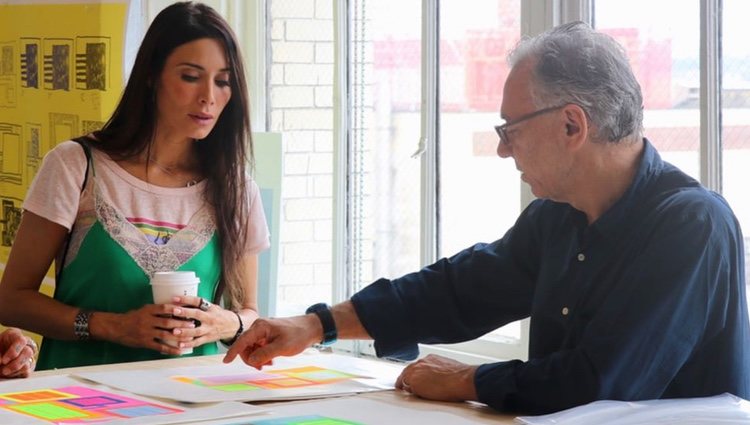 Pilar Rubio con el artista Peter Halley en Nueva York