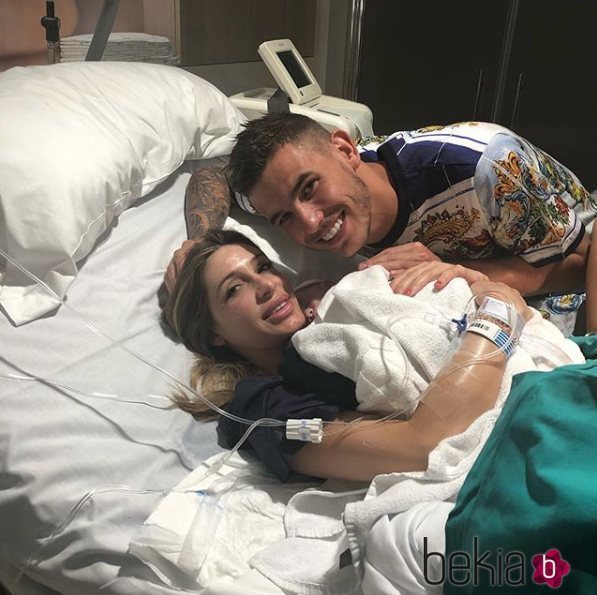 Lucas Hernández y Amelia de la Ossa se convierten en padres