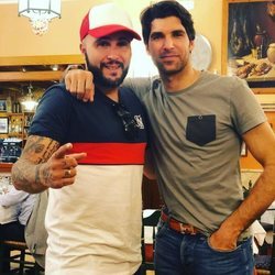 Kiko Rivera junto a su hermano Cayetano Rivera en abril