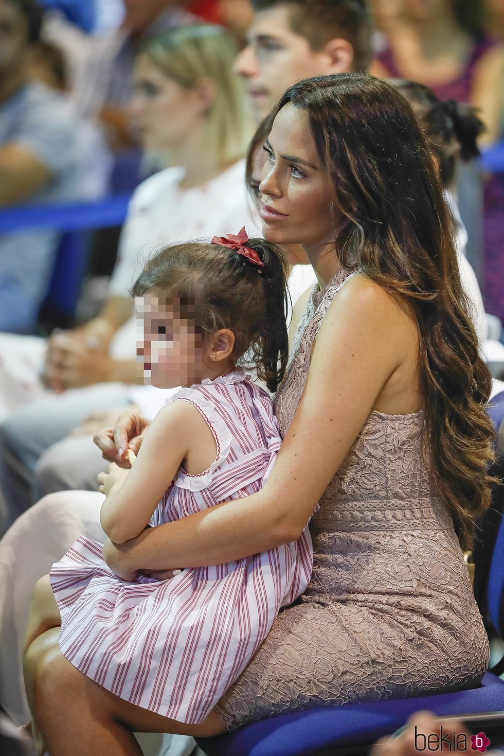 Marta Domínguez durante la presentación de Courtois con el Real Madrid