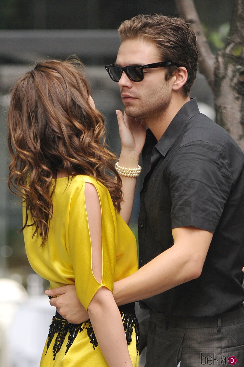 Sebastian Stan en el set de rodaje de 'Gossip Girl'