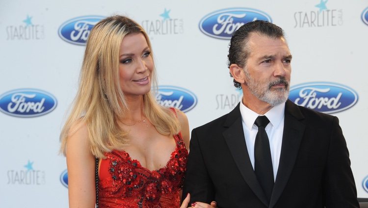 Antonio Banderas y Nicole Kimpel se mostraron muy cómplices durante la Gala Starlite de Marbella 2018