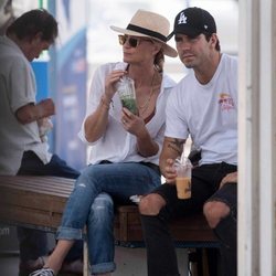 Robin Wright y su marido, Clément Giraudet, en Nápoles