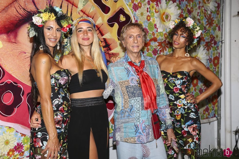 Mimi Doblas en la 'Flower Power' 2018 en Ibiza