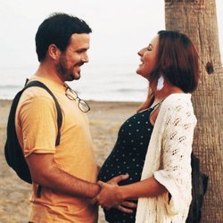 Alberto Garzón y Anna Ruiz muy felices durante sus vacaciones de verano