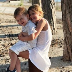 Estela y Oscar de Suecia muy cómplices durante el verano en el Palacio de Solliden