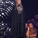 Madonna durante el tribuno a Aretha Franklin en los VMAs 2018