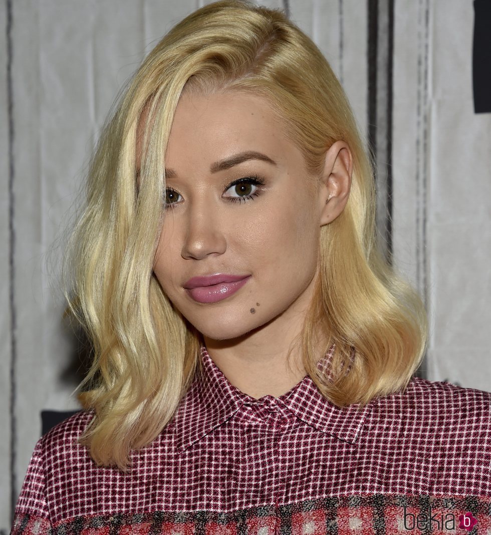 Iggy Azalea con una melena midi en un evento en Nueva York 2018