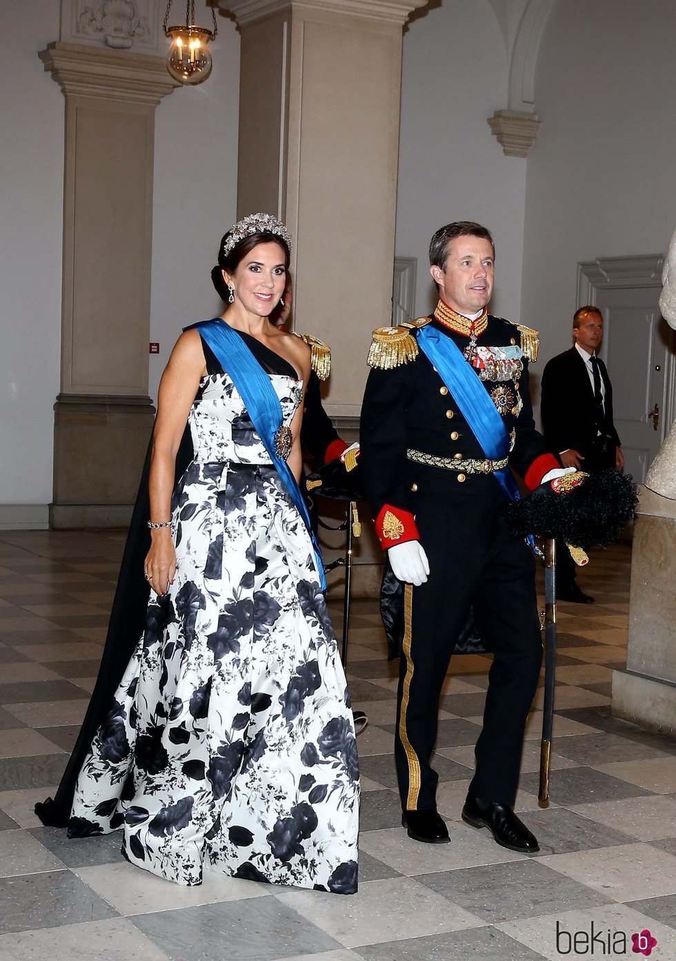 Federico y Mary de Dinamarca en la cena de gala en honor a Emmanuel Macron