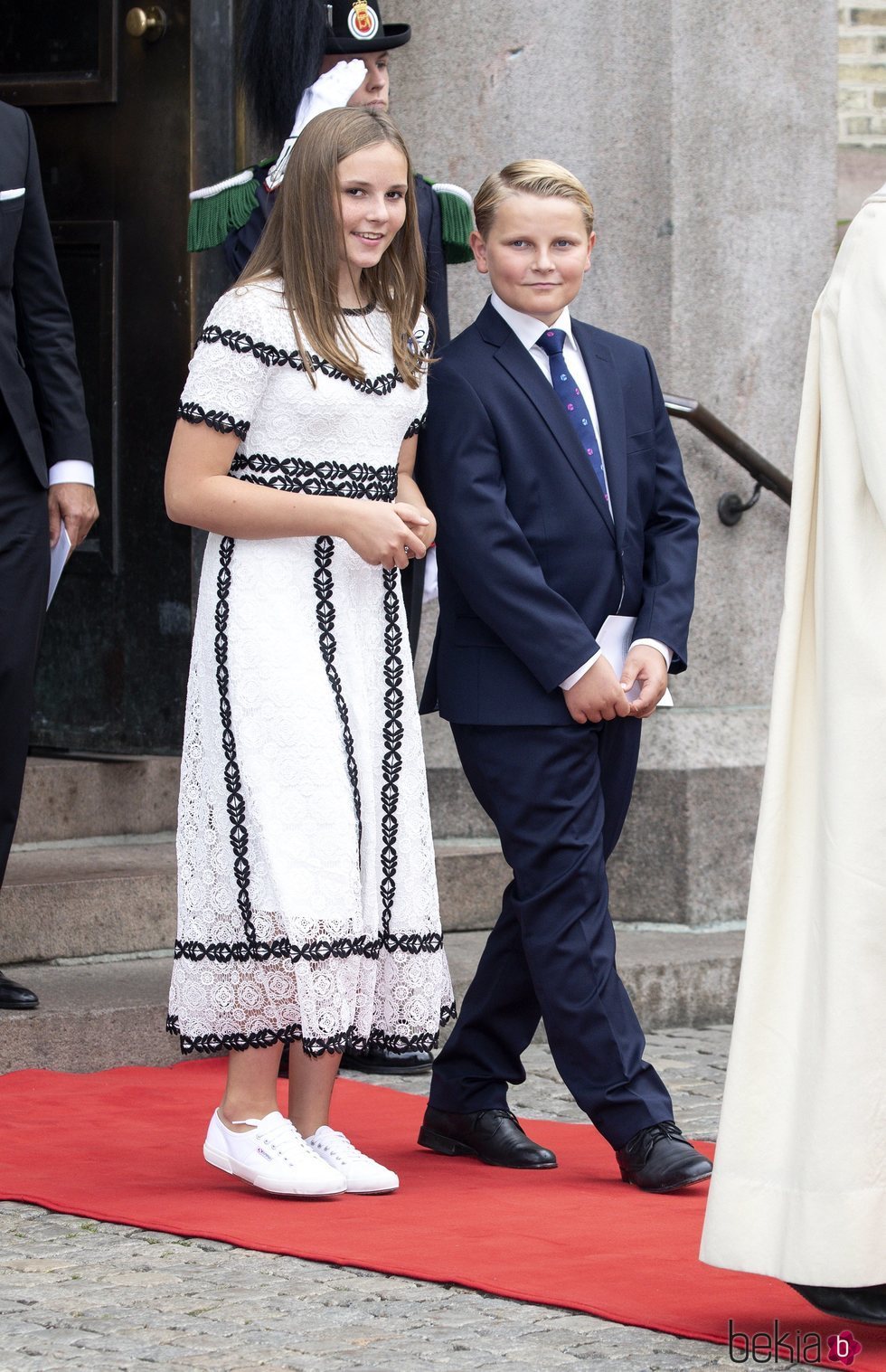 Ingrid Alexandra y Sverre Magnus de Noruega en las Bodas de Oro de los Reyes Harald y Sonia