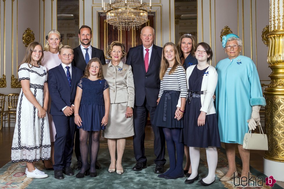 La Familia Real Noruega en las Bodas de Oro de los Reyes Harald y Sonia de Noruega