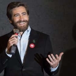 Jake Gyllenhall presentando una obra de teatro 2017