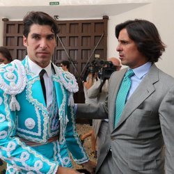 Los hermanos Fran y Cayetano Rivera antes de la Goyesca 2018