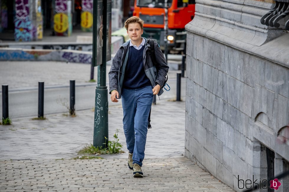 Gabriel de Bélgica en su primer día de colegio