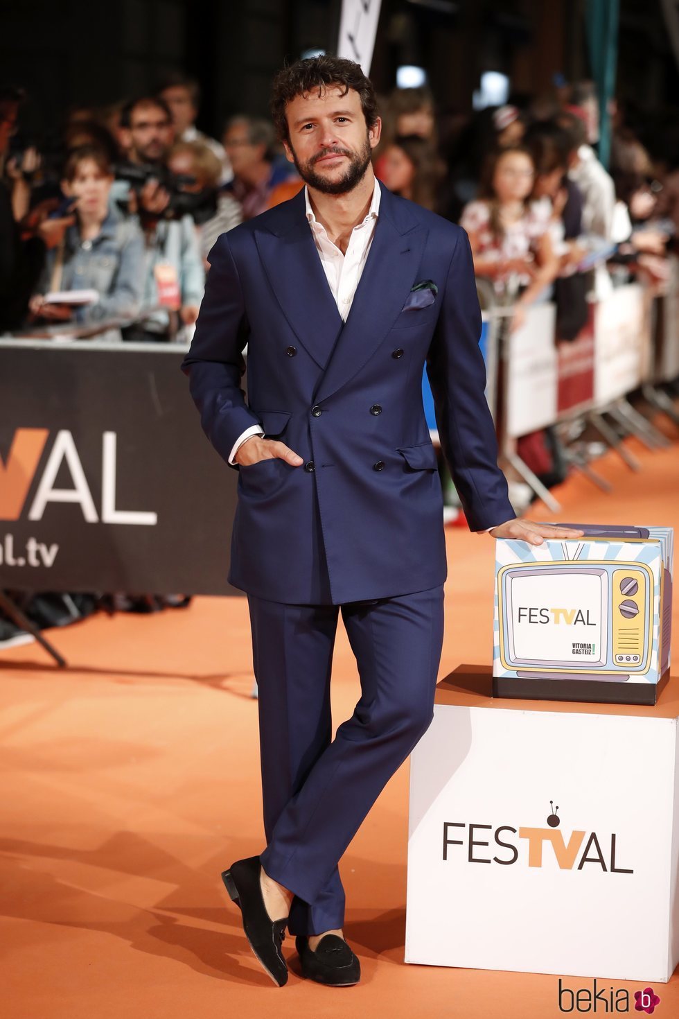 Diego Martín en la premiere de la segunda temporada de 'Velvet Colección' en el FesTVal de Vitoria