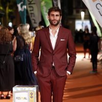 Llorenç González en la premiere de la segunda temporada de 'Velvet Colección' en el FesTVal de Vitoria