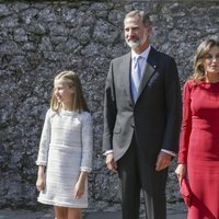 Los Reyes Felipe y Letizia, la Princesa Leonor y la Infanta Sofía camino a la Santa Cueva de Covadonga