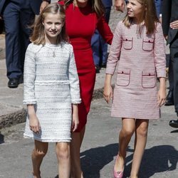 La Reina Letizia, la Princesa Leonor y la Infanta Sofía en Covadonga